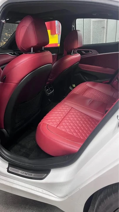 2023 Genesis G70 - Image 4 of 11
