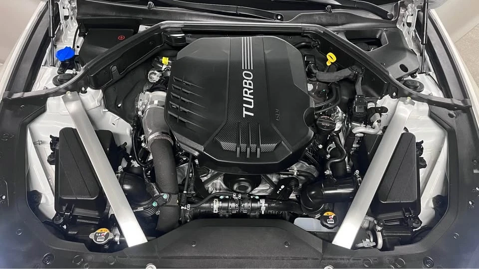 2023 Genesis G70 - Image 10 of 11