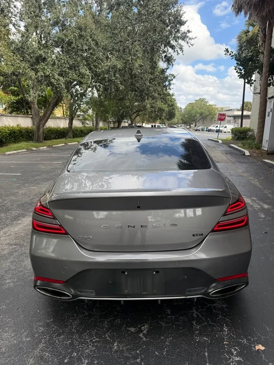 2023 Genesis G70 - Image 4 of 12