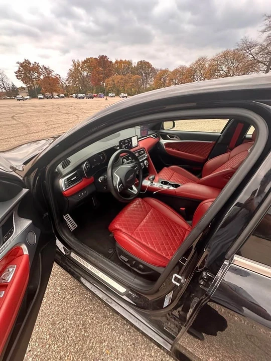 2023 Genesis G70 - Image 6 of 12