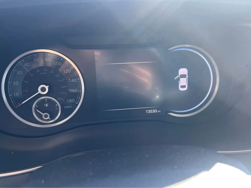 2023 Genesis G70 - Image 9 of 13