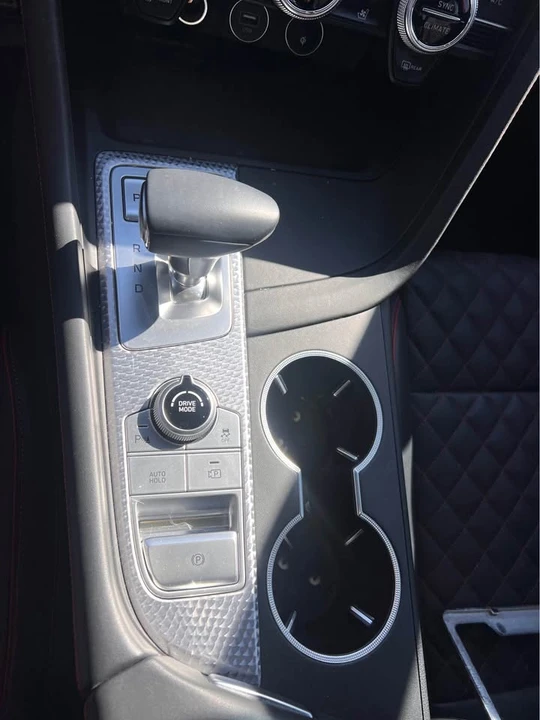 2023 Genesis G70 - Image 8 of 13
