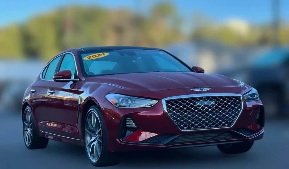2023 Genesis G70 - Image 2 of 10