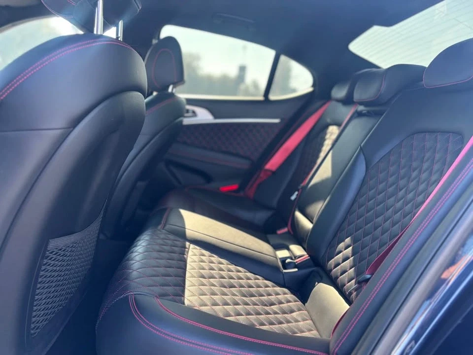 2023 Genesis G70 - Image 7 of 16