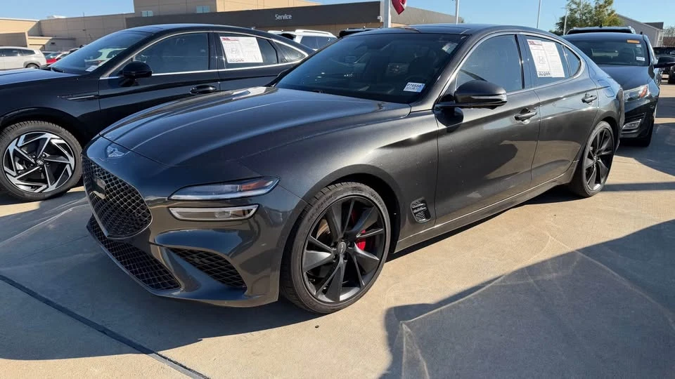 2023 Genesis G70 - Image 3 of 10
