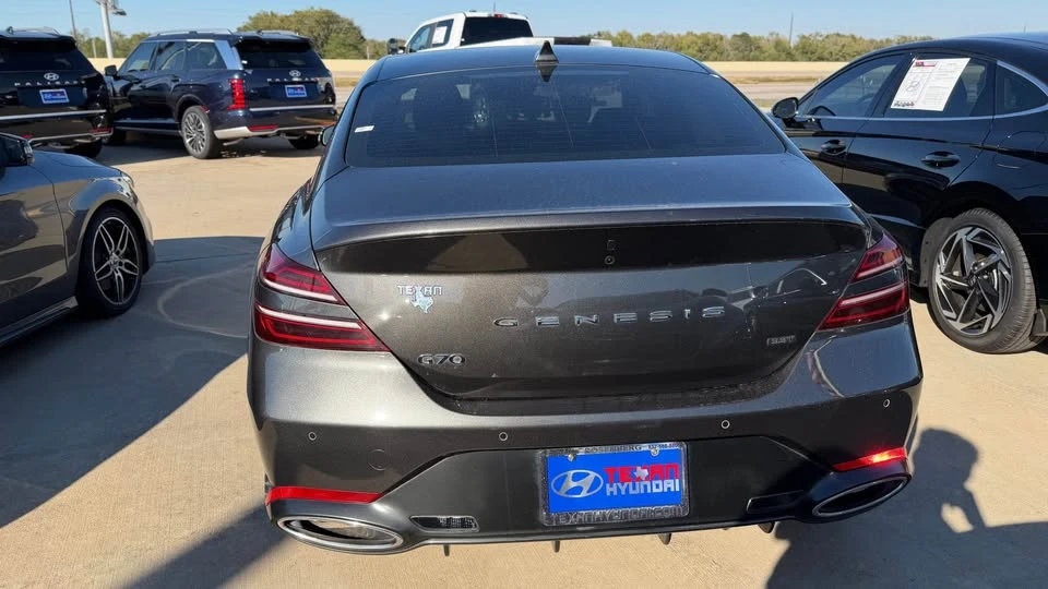 2023 Genesis G70 - Image 4 of 10