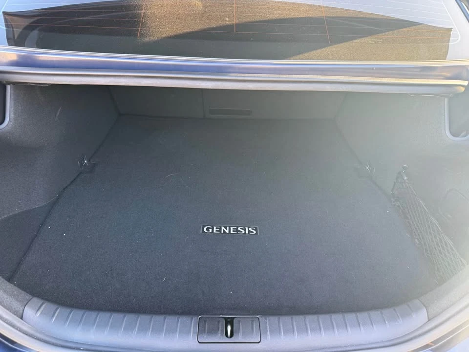 2023 Genesis G70 - Image 10 of 10
