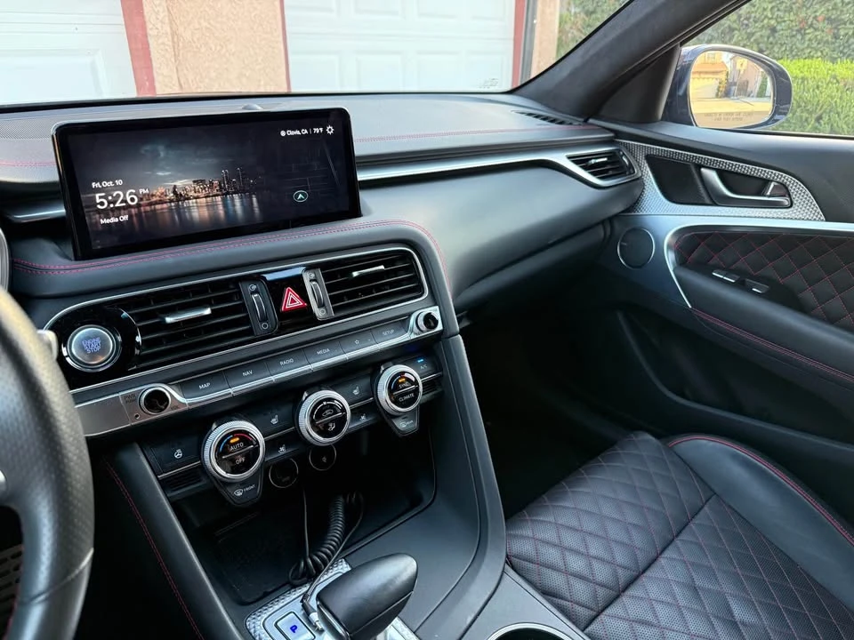 2023 Genesis G70 - Image 8 of 10