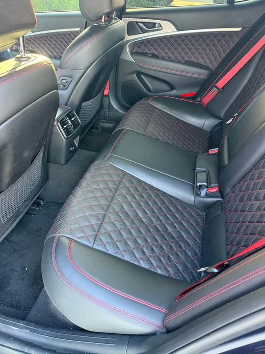 2023 Genesis G70 - Image 9 of 10