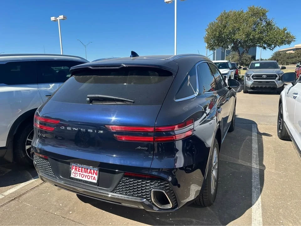 2023 Genesis GV70 - Image 3 of 3