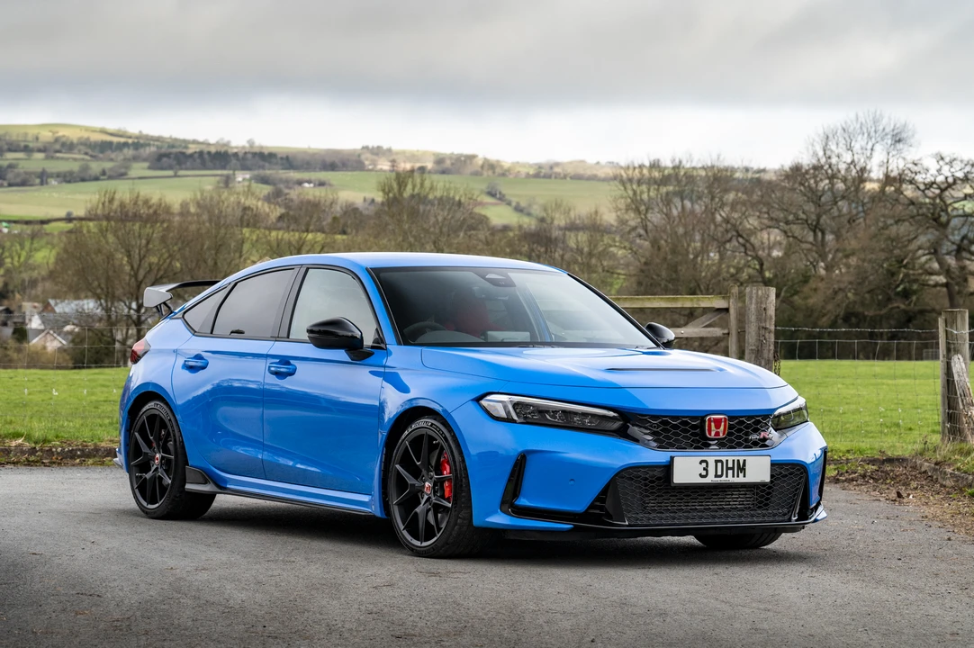 2023 Honda FL5 Civic Type R - Image 10 of 31