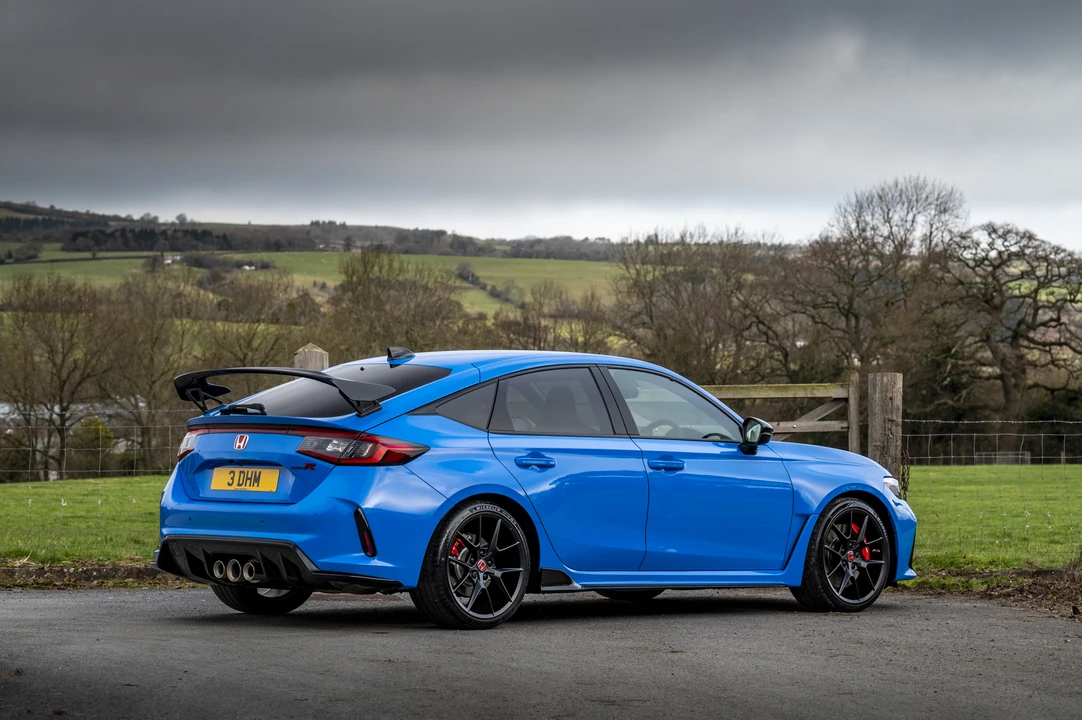 2023 Honda FL5 Civic Type R - Image 18 of 31