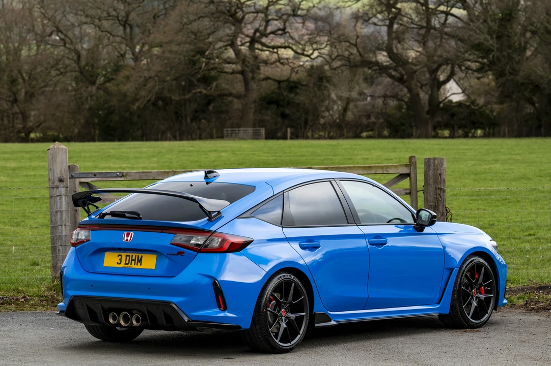2023 Honda FL5 Civic Type R - Image 17 of 31