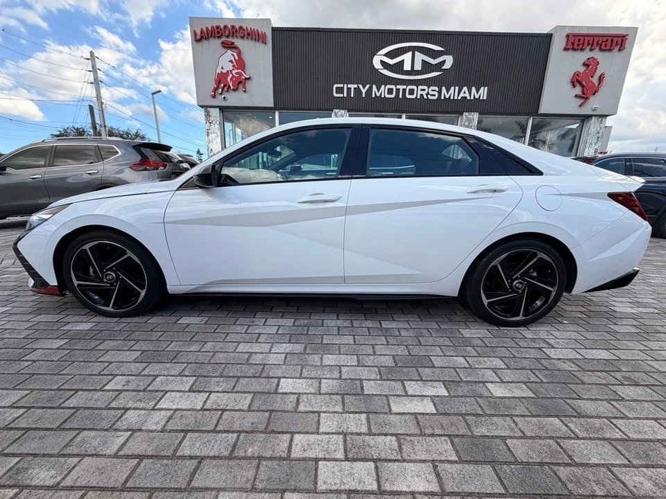 2023 Hyundai Elantra - Image 5 of 21