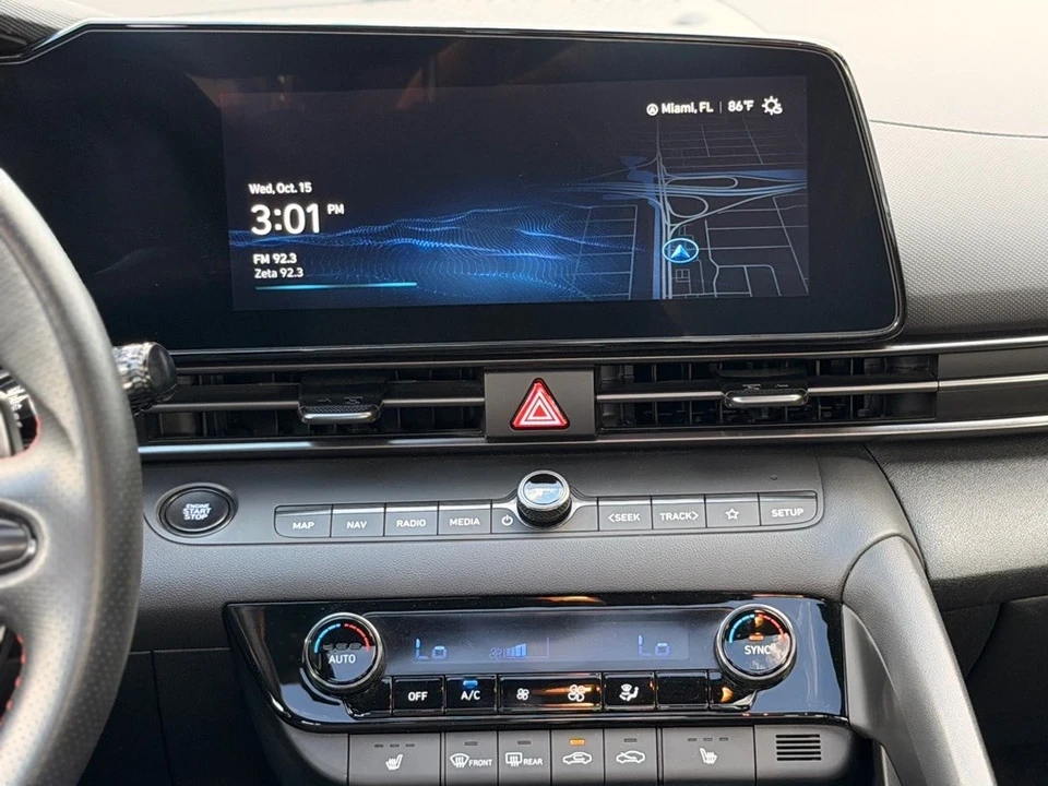 2023 Hyundai Elantra - Image 17 of 21