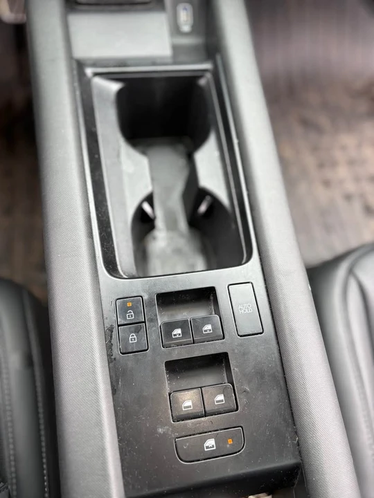 2023 Hyundai Ioniq 6 - Image 14 of 17