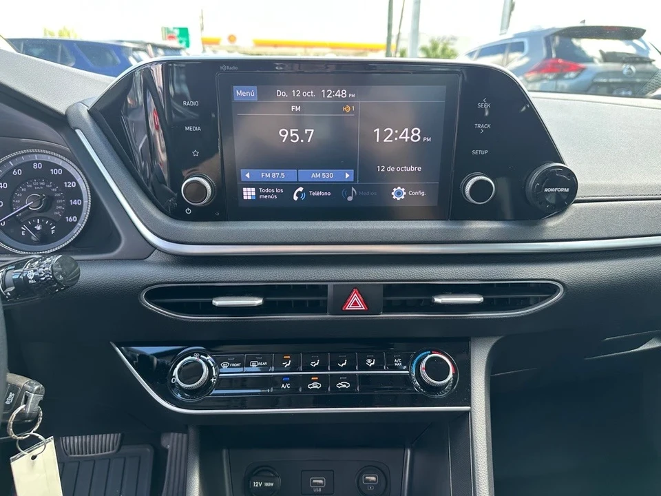 2023 Hyundai Sonata - Image 17 of 21