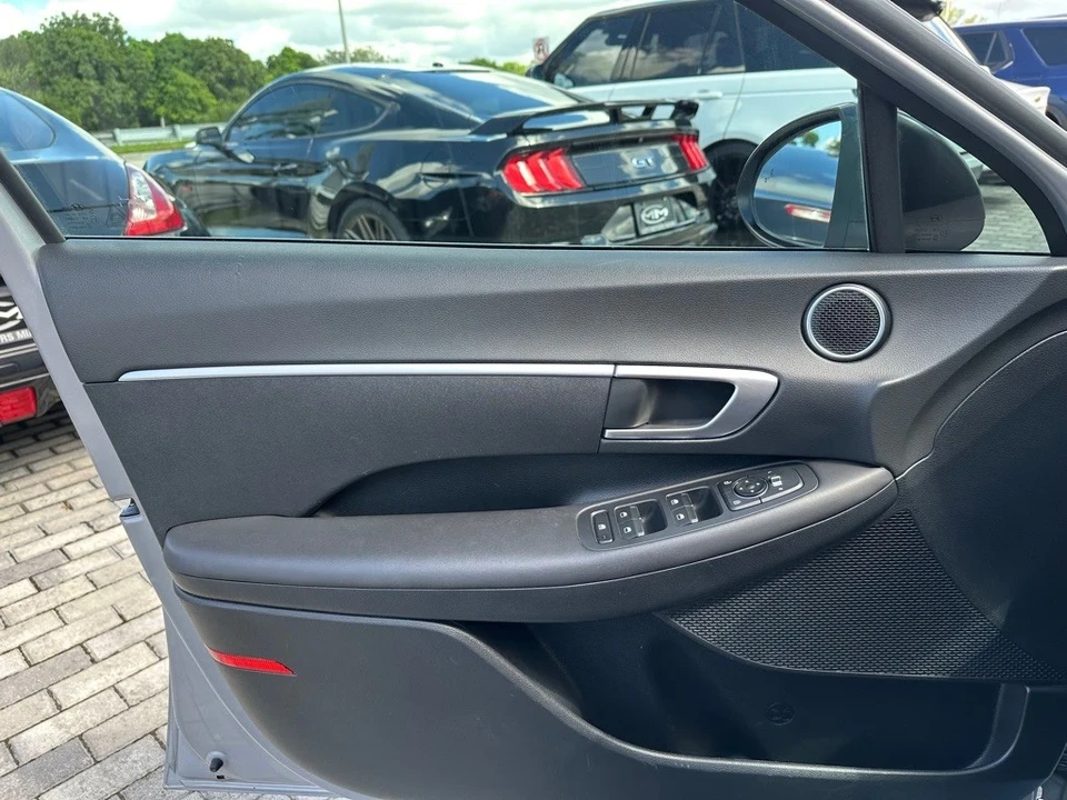 2023 Hyundai Sonata - Image 9 of 21