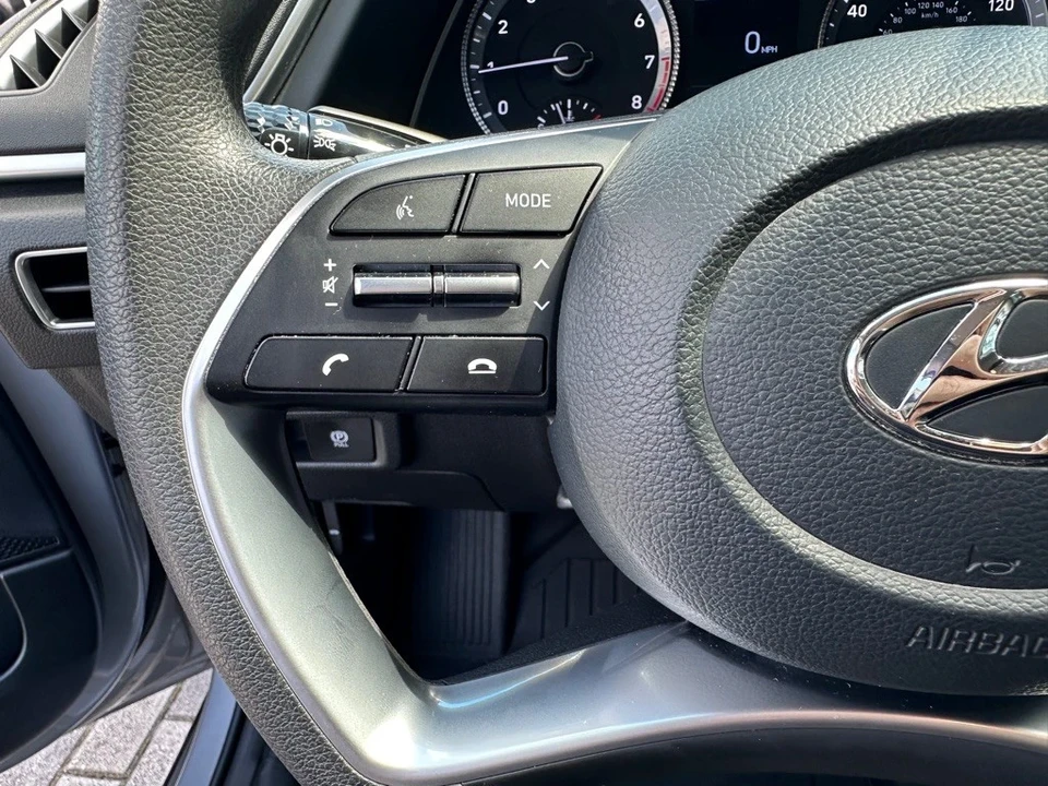 2023 Hyundai Sonata - Image 13 of 21