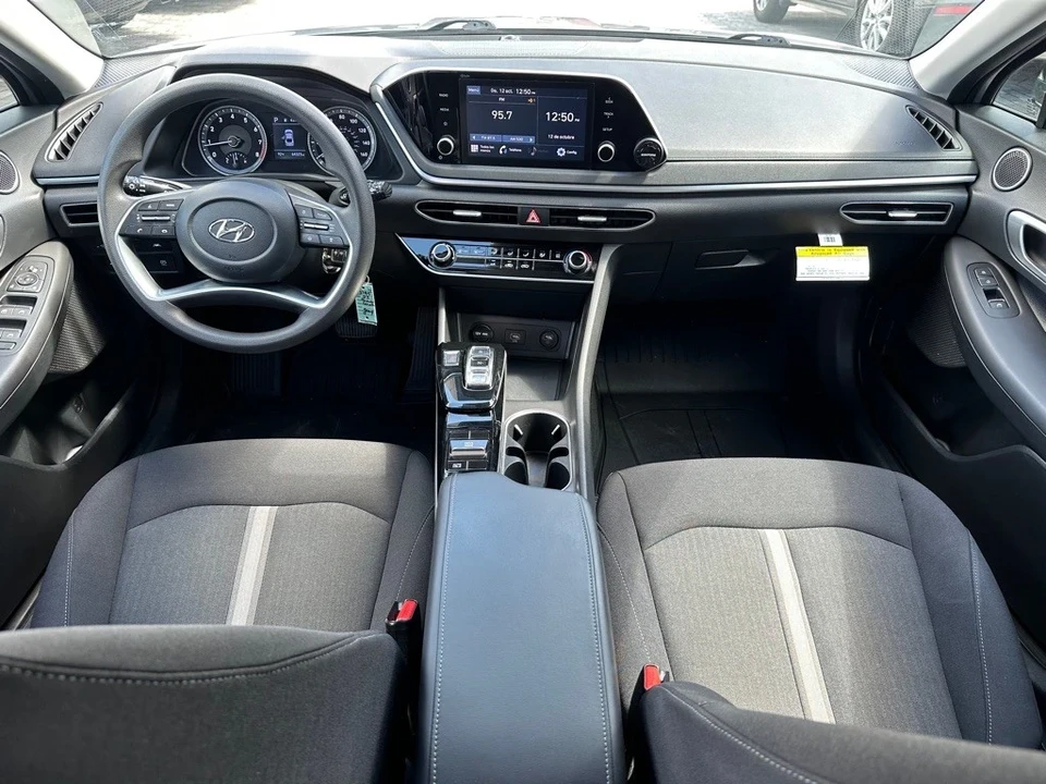 2023 Hyundai Sonata - Image 11 of 21