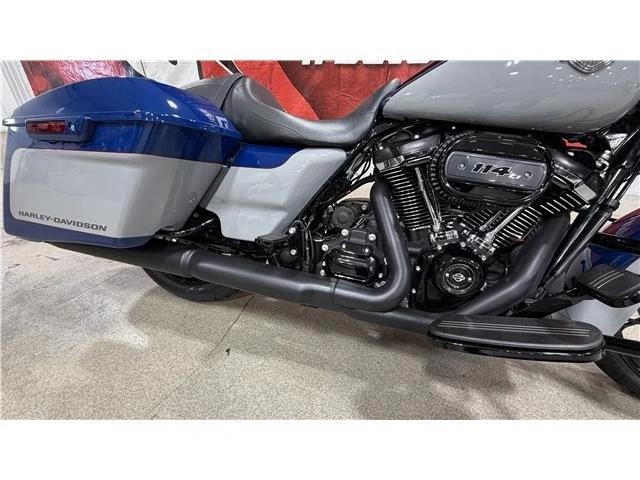 2023 Harley-Davidson Touring Milwaukee-Eight - Image 8 of 15