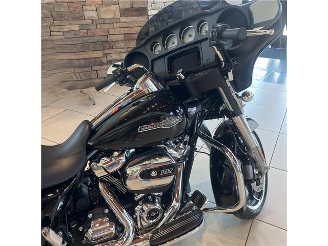 2023 Harley-Davidson Touring Milwaukee-Eight - Image 14 of 21