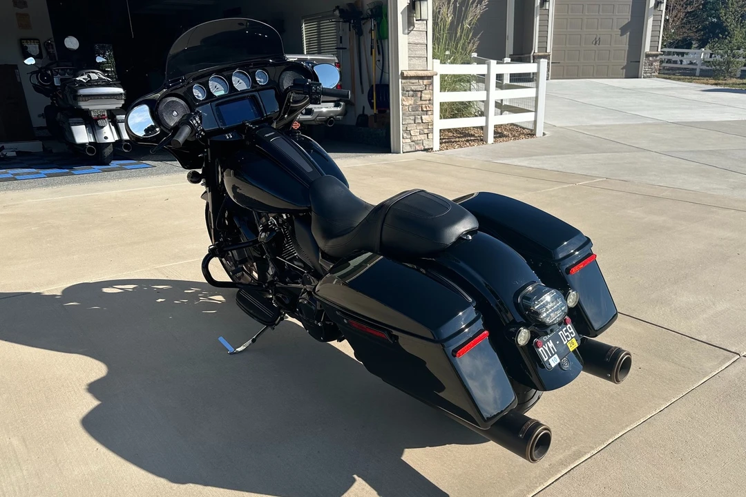 2023 Harley-Davidson Touring Milwaukee-Eight - Image 4 of 31