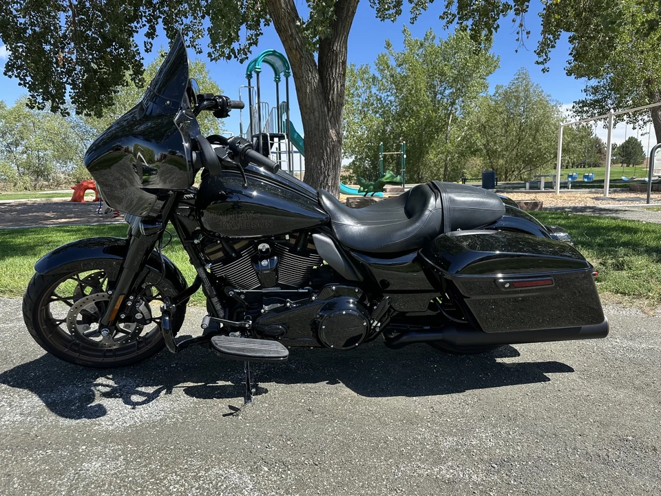 2023 Harley-Davidson Touring Milwaukee-Eight - Image 15 of 31