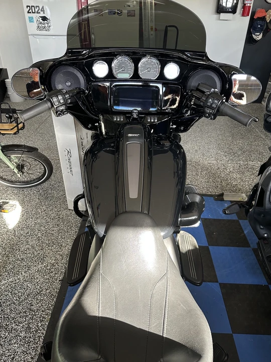 2023 Harley-Davidson Touring Milwaukee-Eight - Image 30 of 31