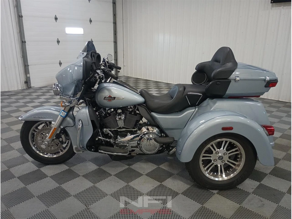 2023 Harley-Davidson Touring Milwaukee-Eight - Image 3 of 31
