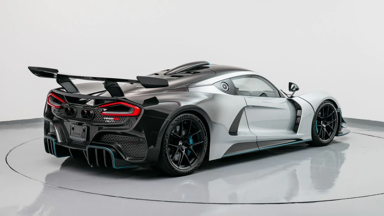 2023 Hennessey - Image 20 of 31