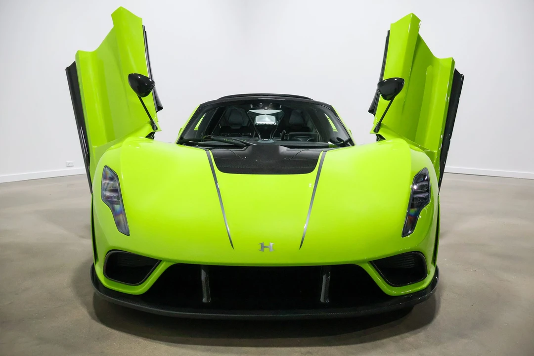 2023 Hennessey - Image 26 of 31