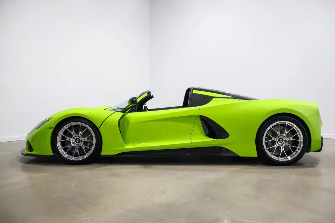 2023 Hennessey - Image 4 of 31