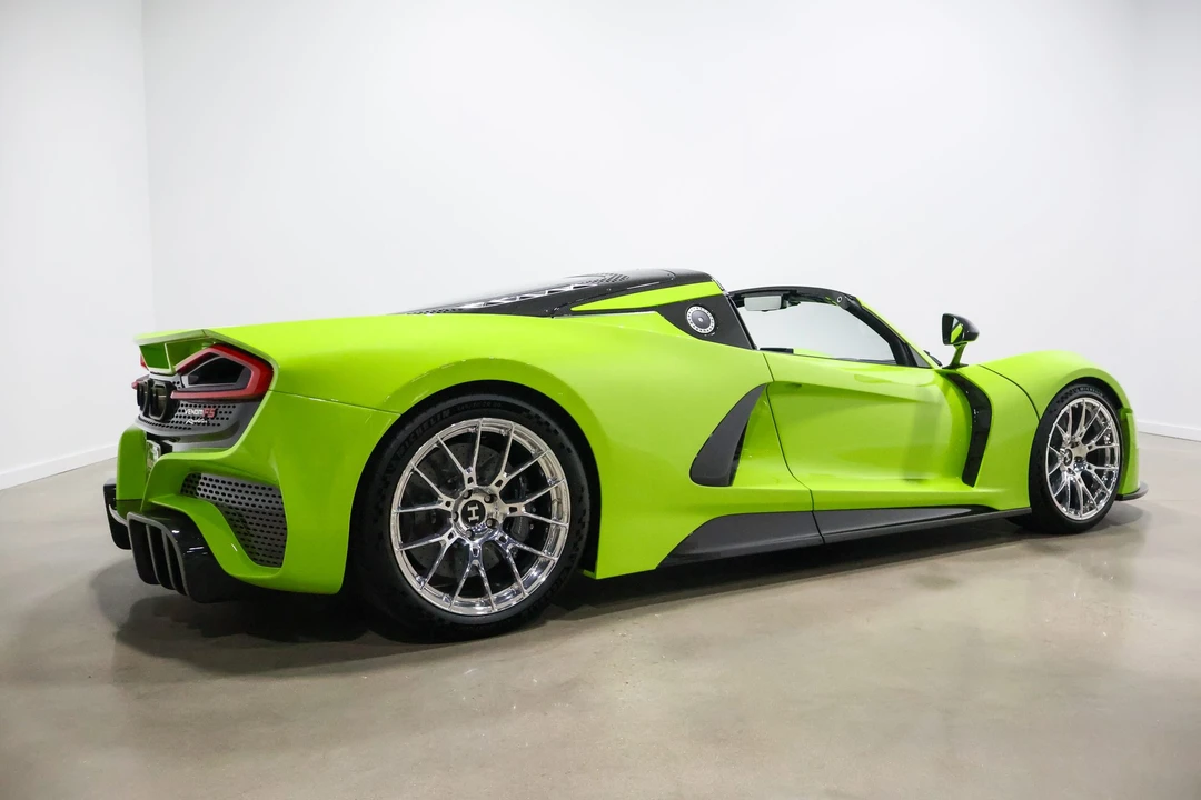 2023 Hennessey - Image 9 of 31