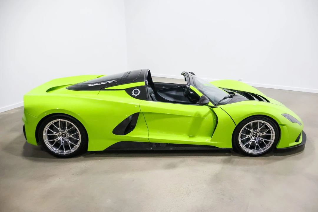 2023 Hennessey - Image 12 of 31