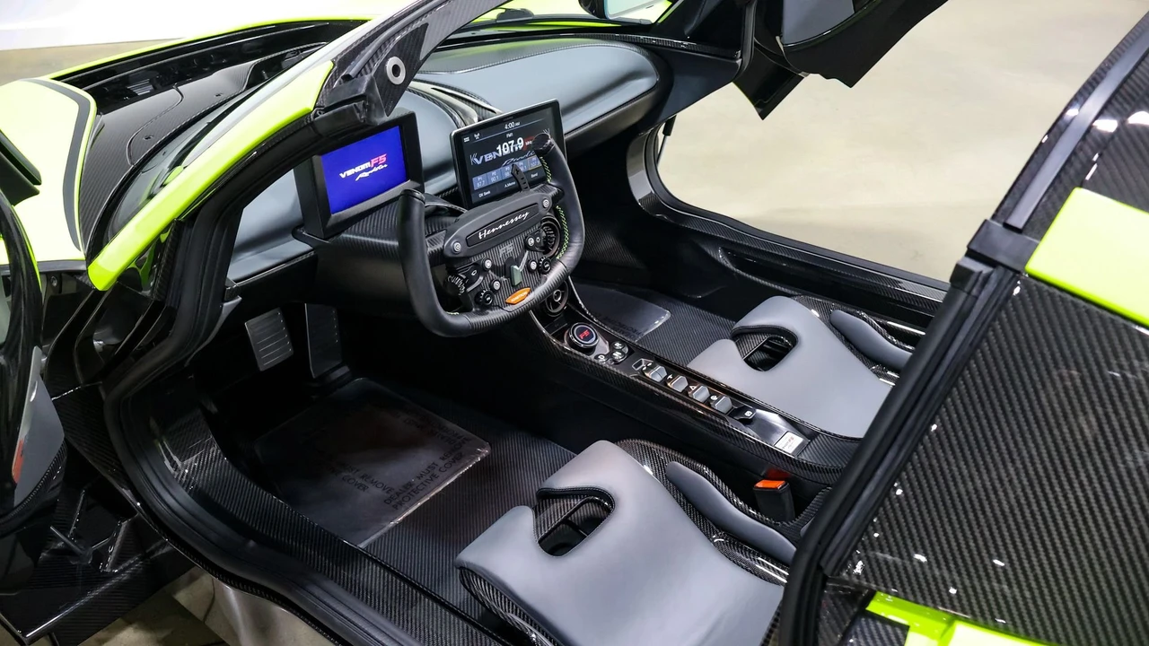 2023 Hennessey - Image 7 of 31