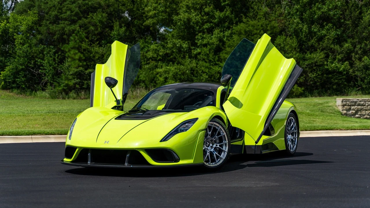 2023 Hennessey - Image 16 of 31