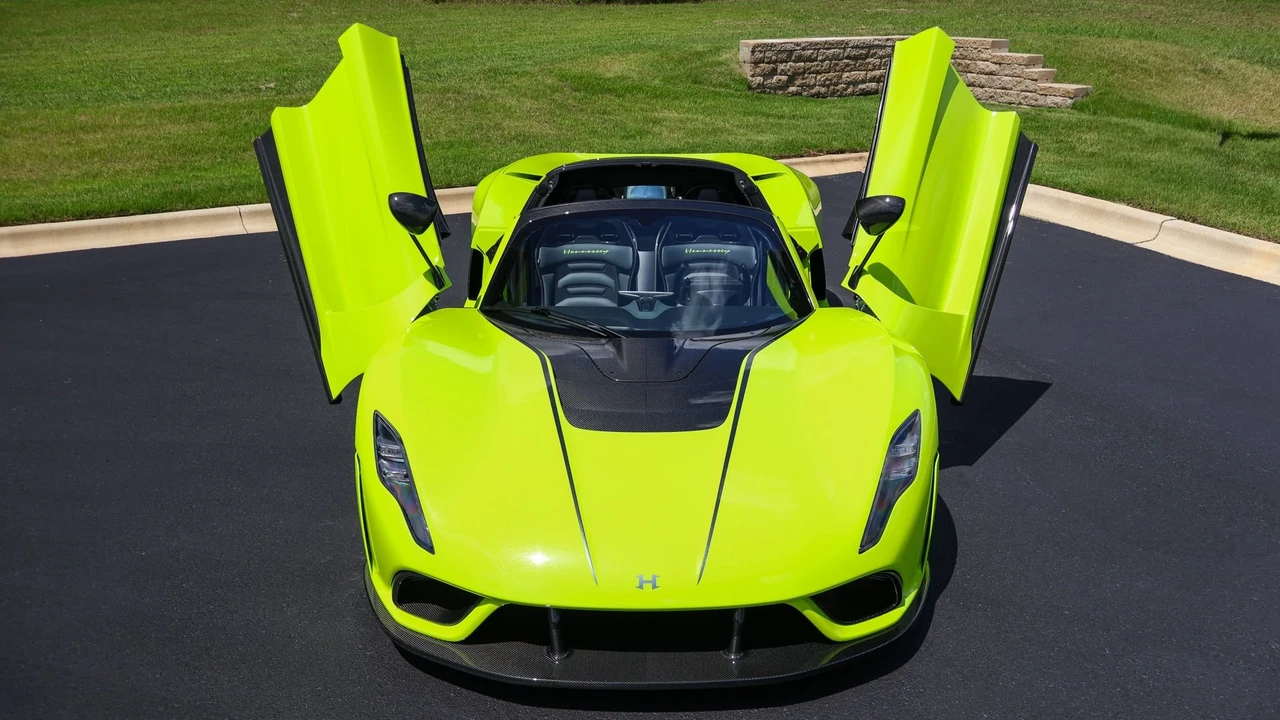 2023 Hennessey - Image 13 of 31