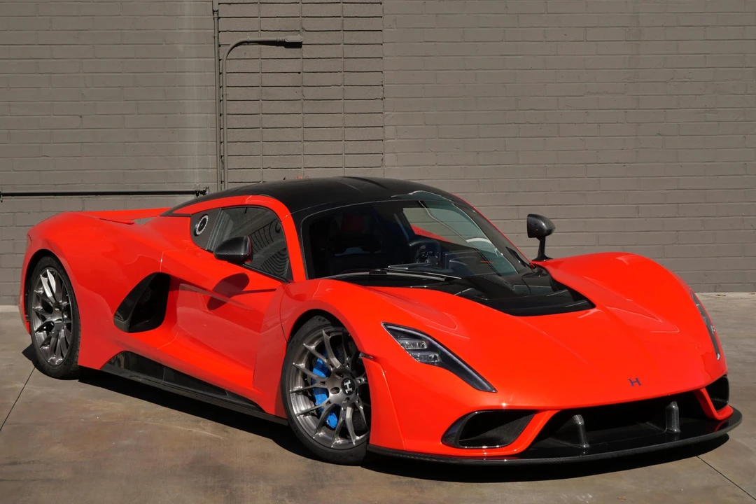 2023 Hennessey - Image 4 of 31
