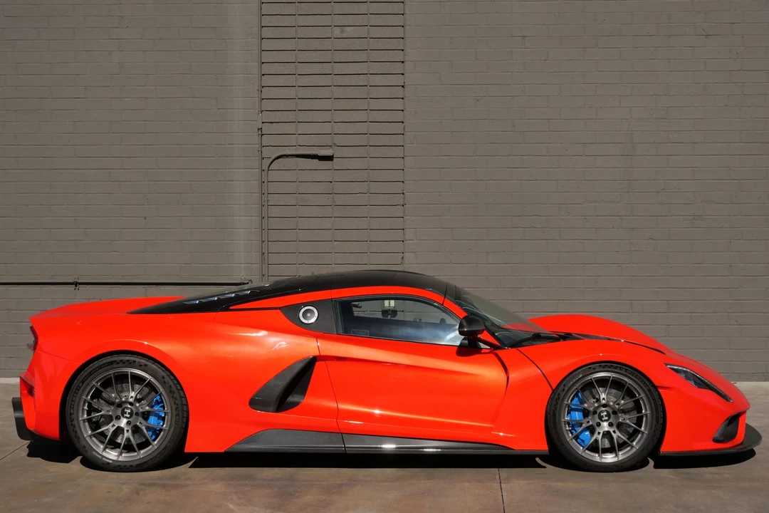2023 Hennessey - Image 18 of 31