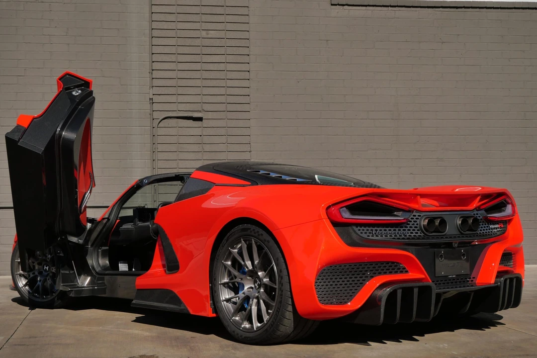 2023 Hennessey - Image 13 of 31