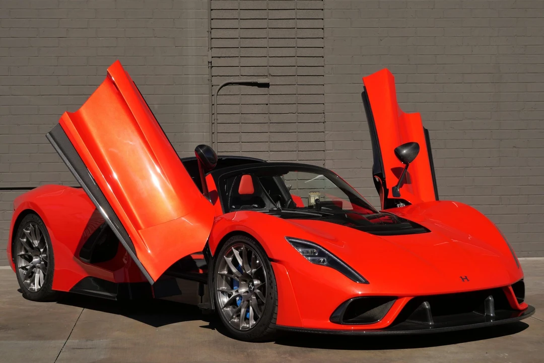 2023 Hennessey - Image 2 of 31