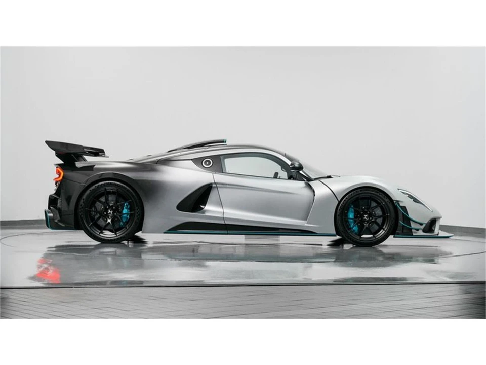 2023 Hennessey - Image 18 of 31