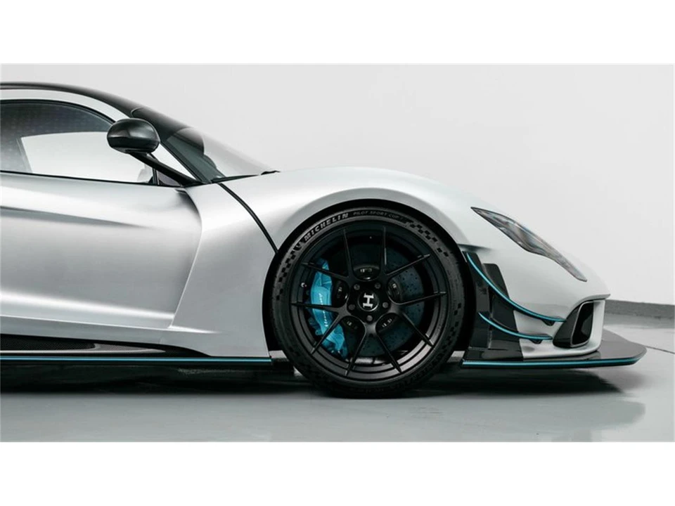 2023 Hennessey - Image 30 of 31