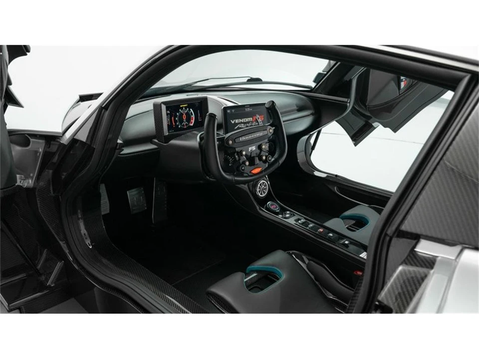 2023 Hennessey - Image 8 of 31