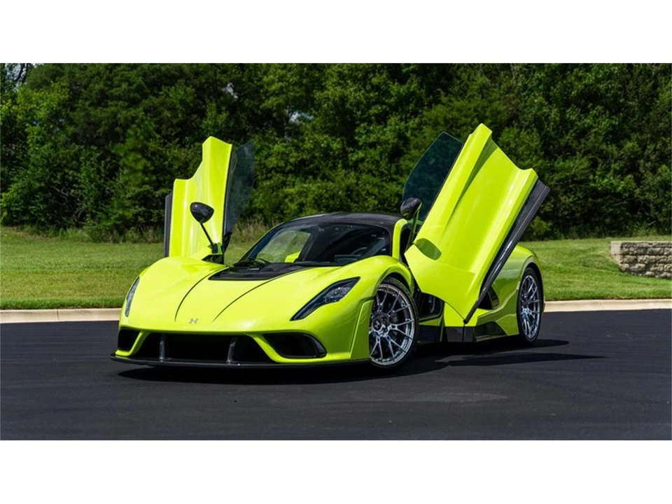 2023 Hennessey - Image 8 of 31