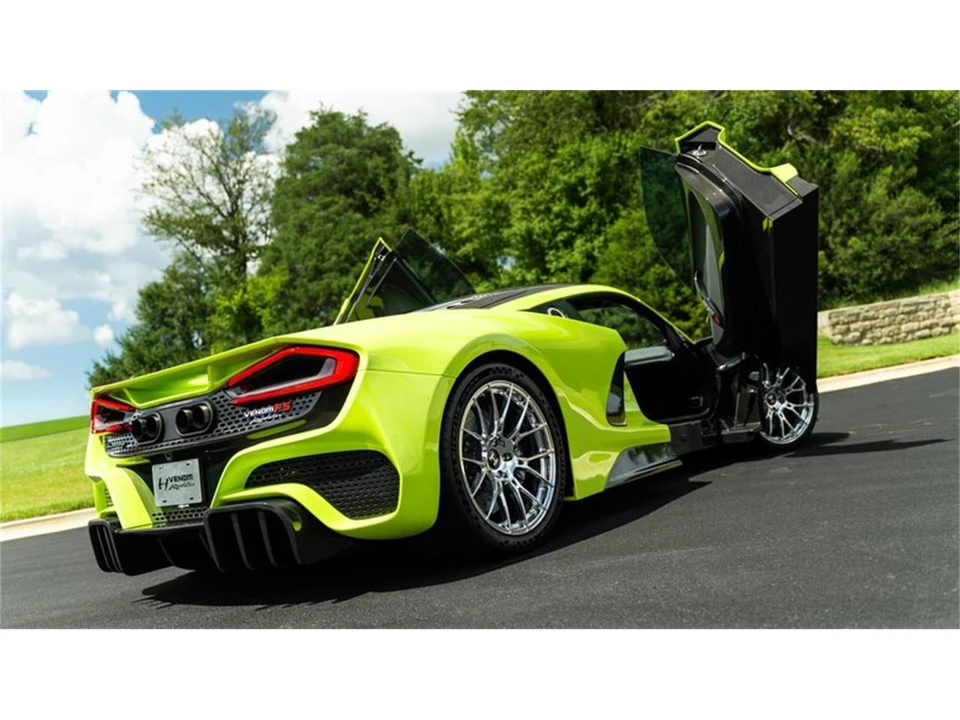 2023 Hennessey - Image 20 of 31