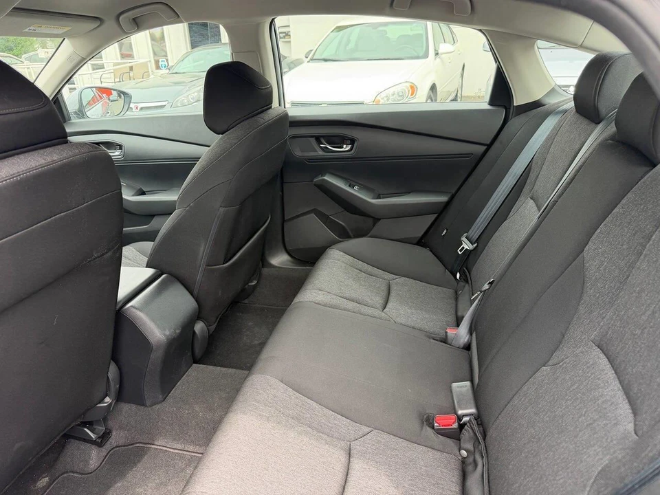 2023 Honda Accord 11th Gen - Image 14 of 28