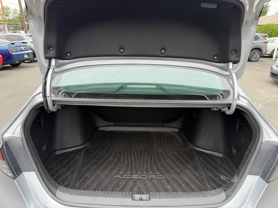 2023 Honda Accord 11th Gen - Image 27 of 28