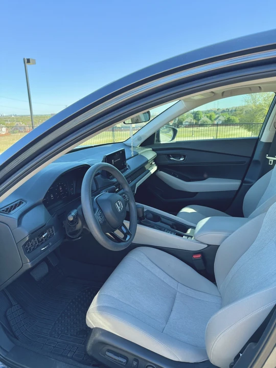 2023 Honda Accord 11th Gen - Image 5 of 9